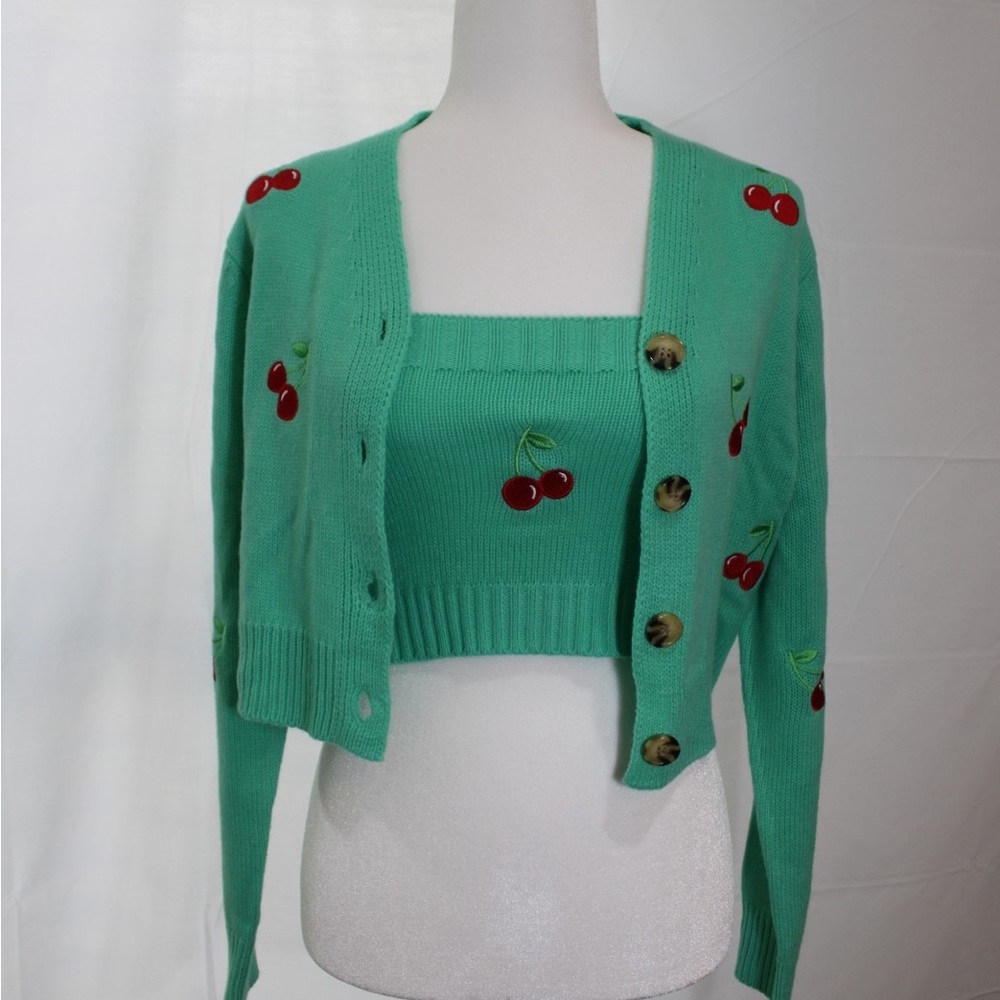 2 piece set; Teal colored with 🍒 Cardigan with spaghetti top.